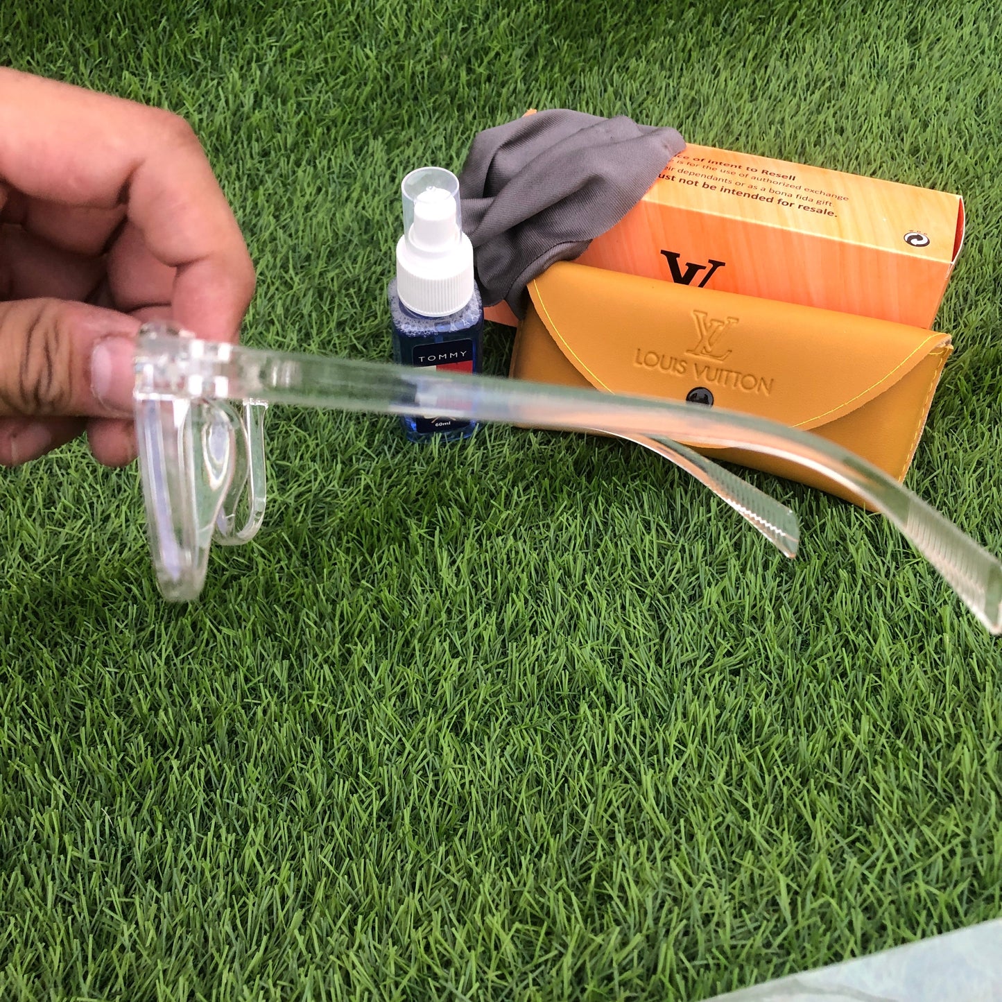 5 in 1 Glasses Diamond Shape All screen protection - with Free pouch, shiner, cleaning cloth