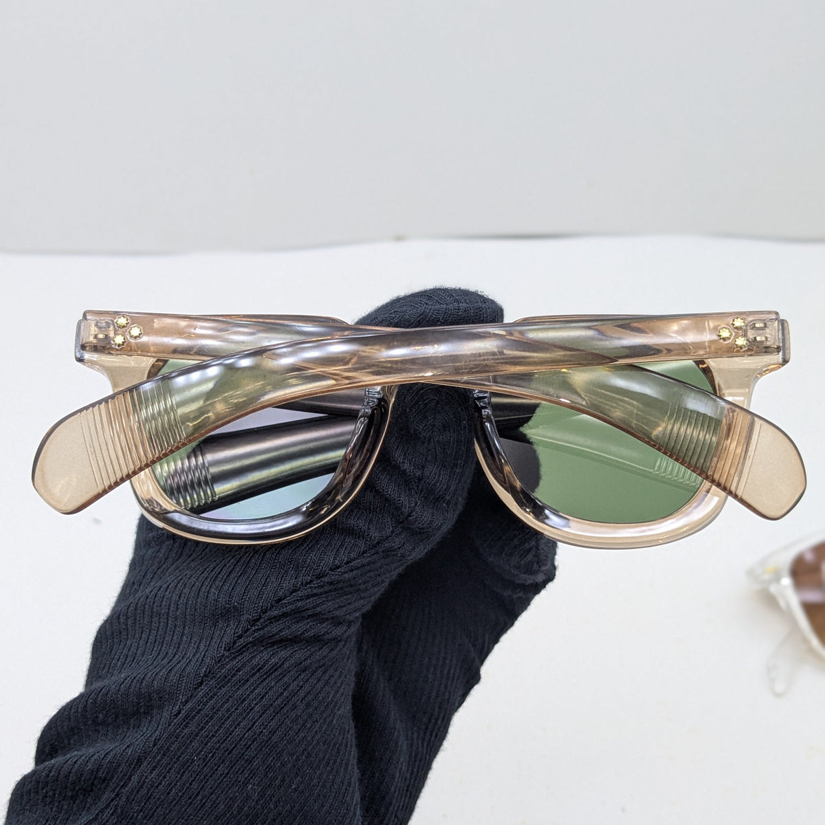 Classic Vintage Square Green Lens Sunglasses – Transparent Beige Frame