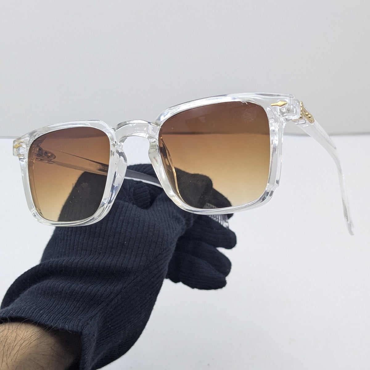 Clear Crystal Frame Brown Gradient Lens Sunglasses – Gold Detail
